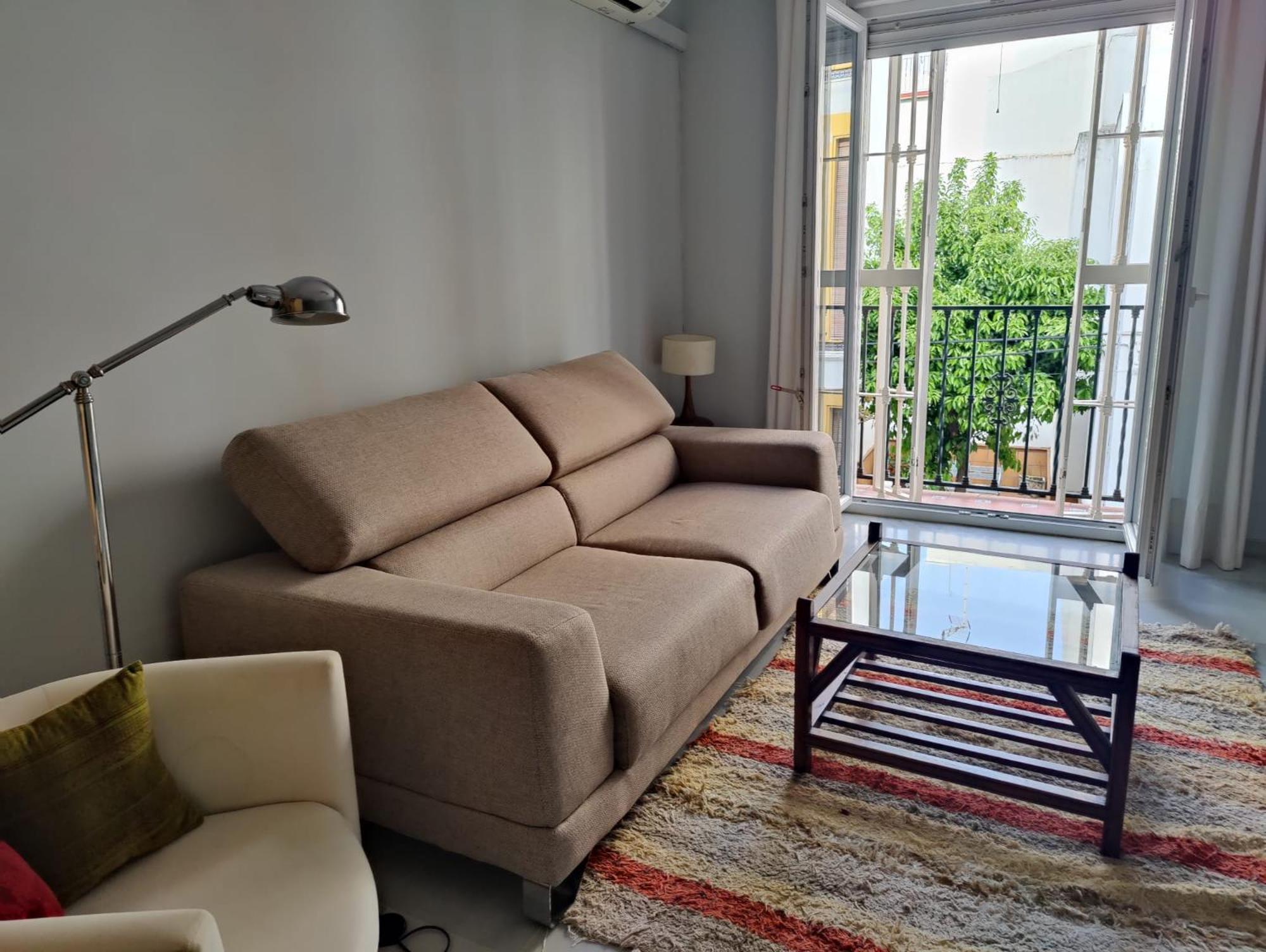 Luminoso Apartamento Exterior Con Balcon Y Patio En Centro Historico Feria-Alameda Siviglia Esterno foto