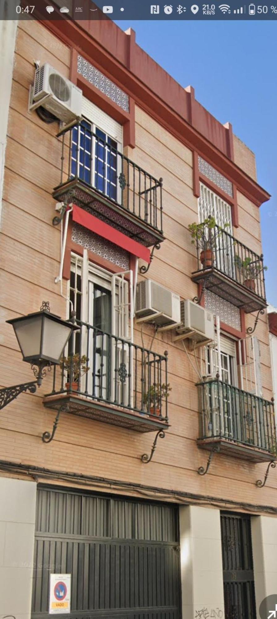 Luminoso Apartamento Exterior Con Balcon Y Patio En Centro Historico Feria-Alameda Siviglia Esterno foto